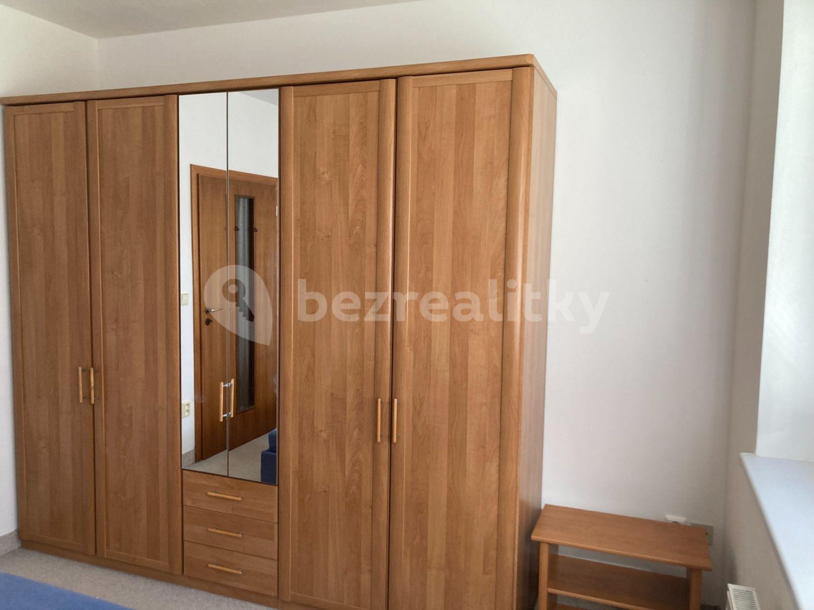 1 bedroom with open-plan kitchen flat to rent, 52 m², Keřová, Brno, Jihomoravský Region