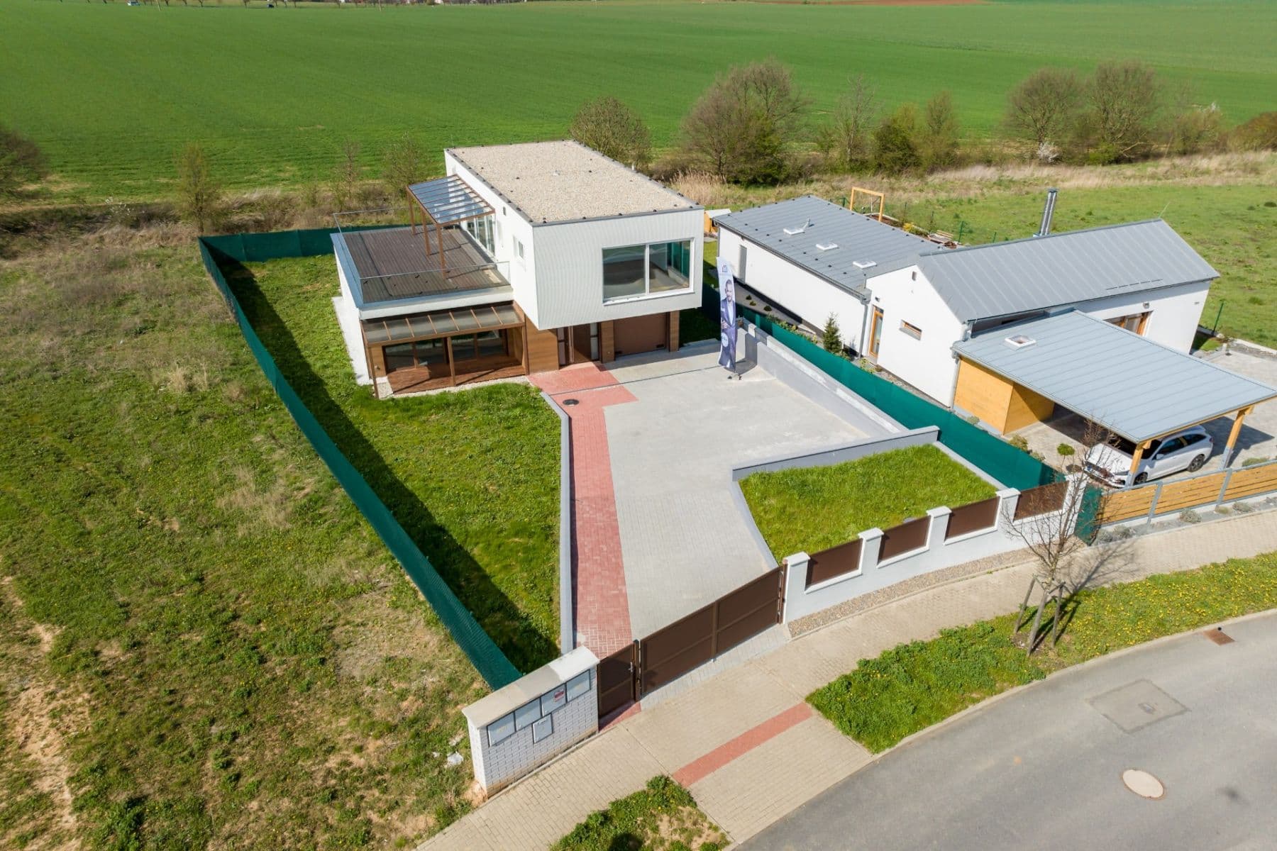 house for sale, 320 m², U Rybníčka, Vysoký Újezd, Středočeský Region house for sale, 320 m², U Rybníčka, Vysoký Újezd, Středočeský Region