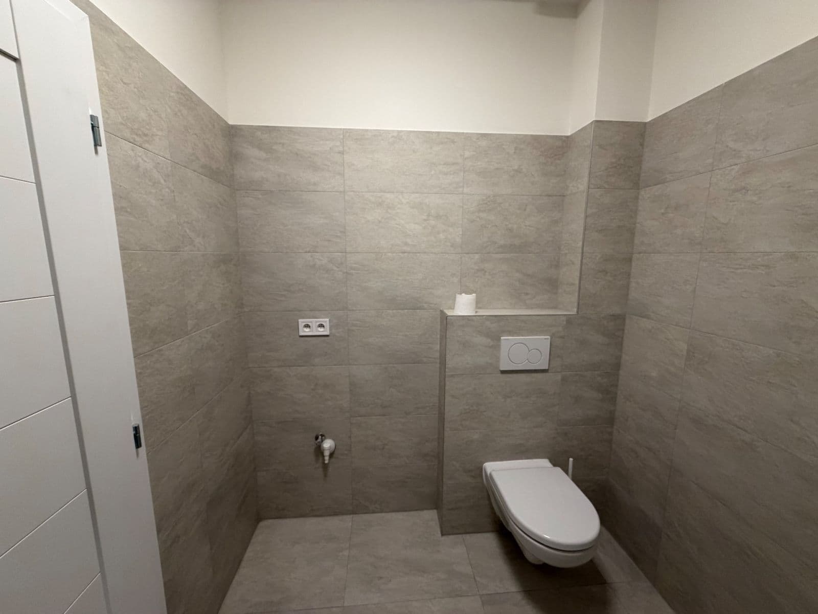 1 bedroom with open-plan kitchen flat to rent, 40 m², V Zahradách, Prague, Prague 1 bedroom with open-plan kitchen flat to rent, 40 m², V Zahradách, Prague, Prague