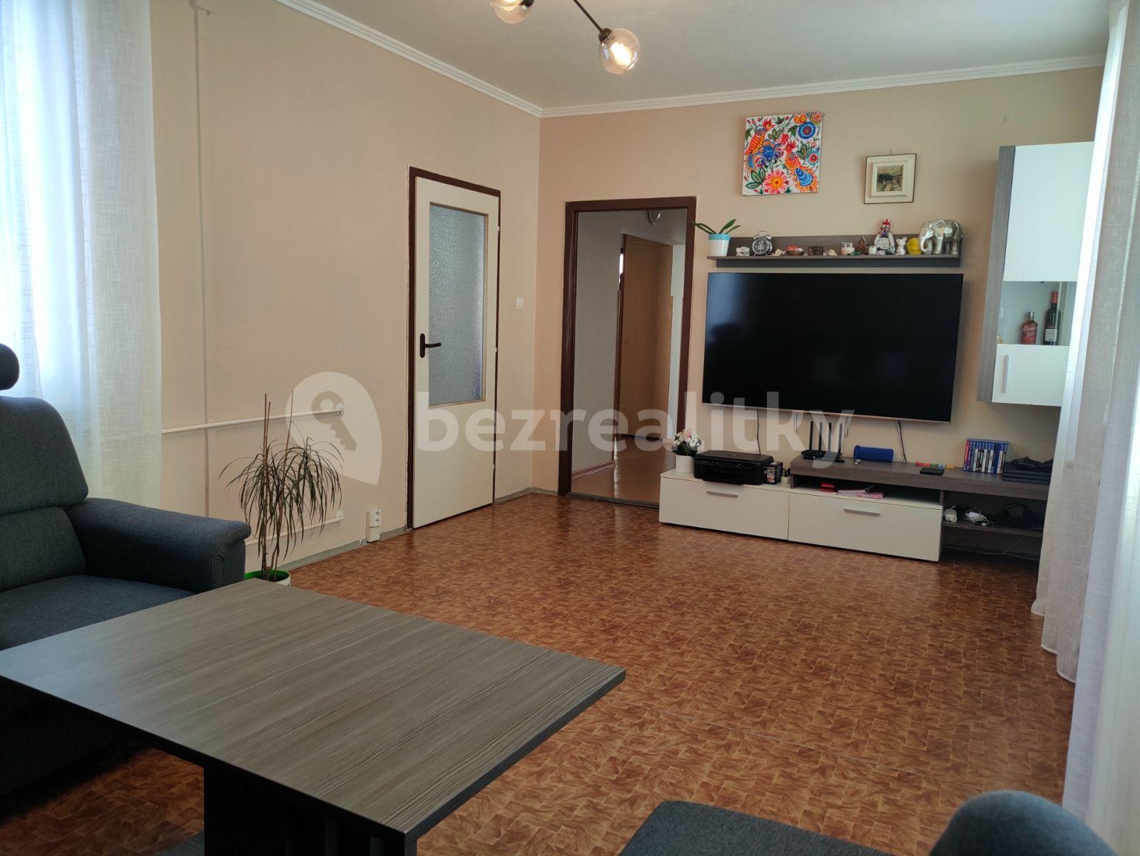 4 bedroom flat for sale, 74 m², V. Volfa, České Budějovice, Jihočeský Region
