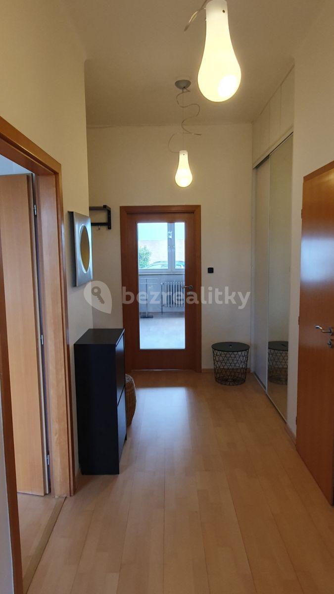 2 bedroom flat to rent, 58 m², Nad Kesnerkou, Prague, Prague