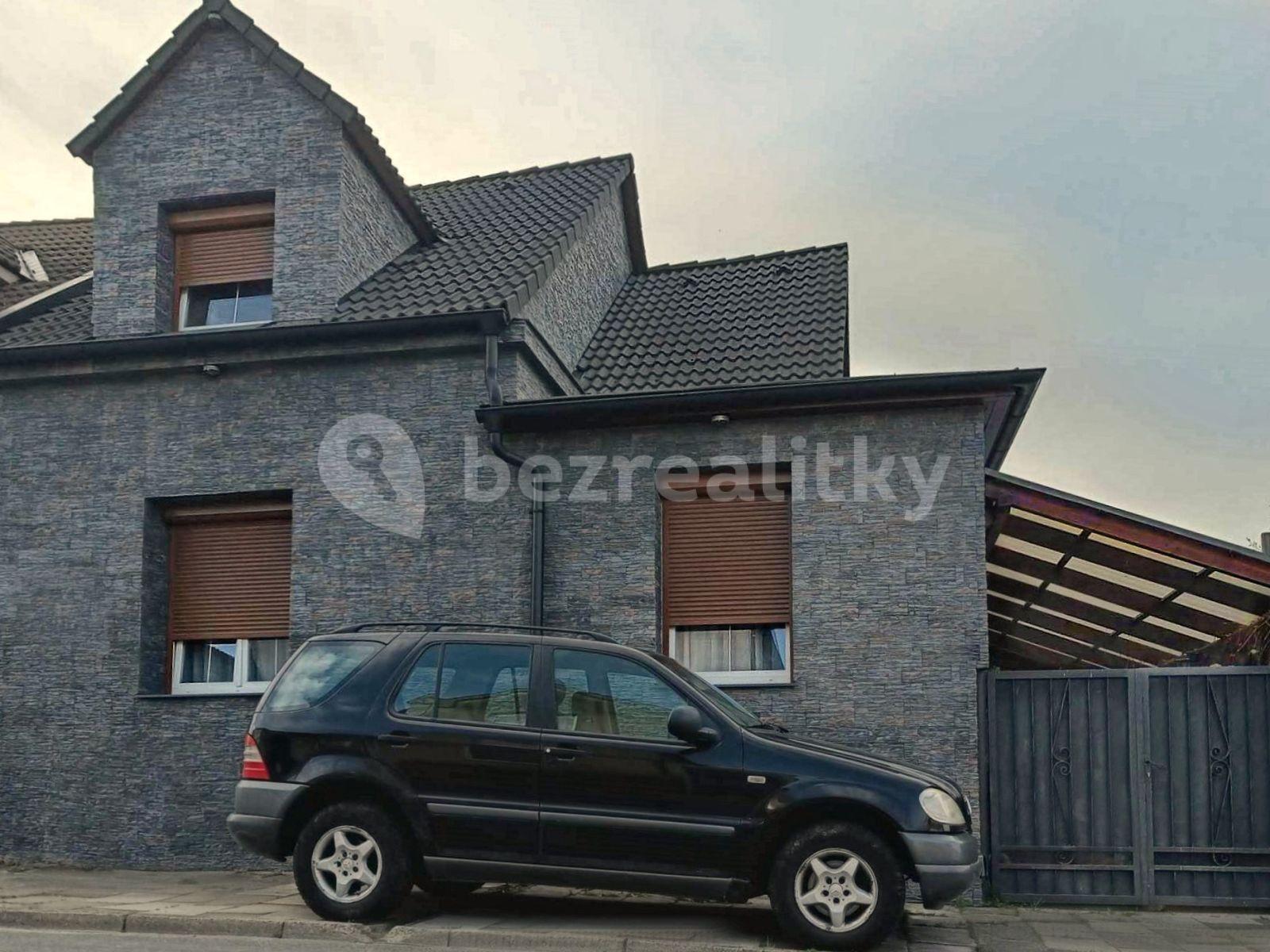 house for sale, 136 m², Dvořákova, Čelákovice, Středočeský Region