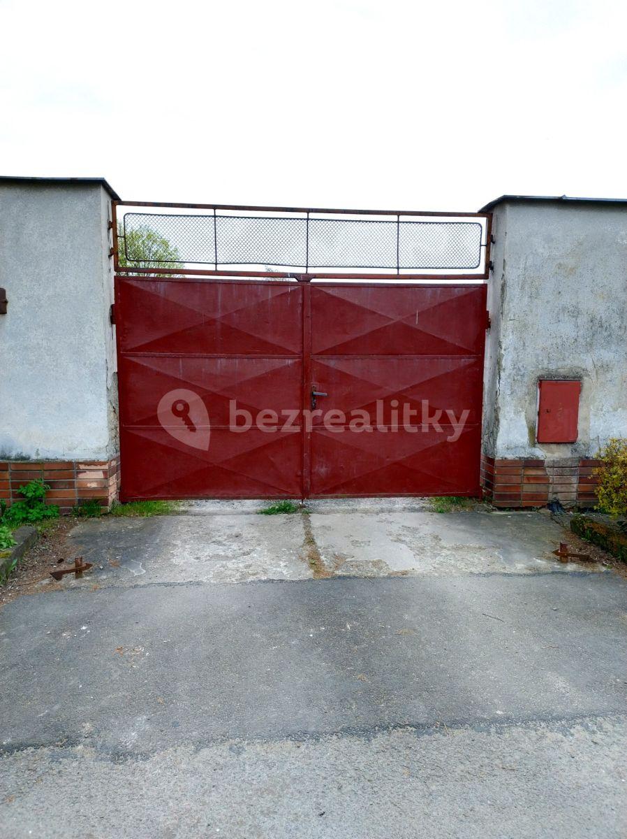 garage to rent, 20 m², Čechova, Hranice, Olomoucký Region