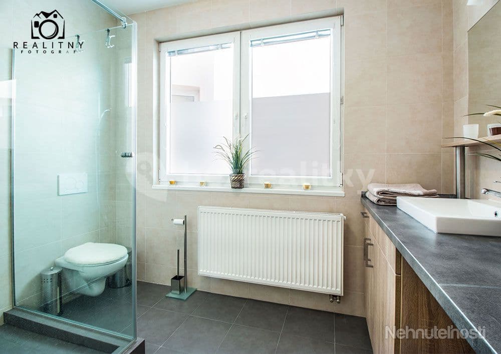 3 bedroom flat to rent, 95 m², Mickiewiczova, Bratislava - mestská časť Staré Mesto, Bratislavský Region 3 bedroom flat to rent, 95 m², Mickiewiczova, Bratislava - mestská časť Staré Mesto, Bratislavský Region