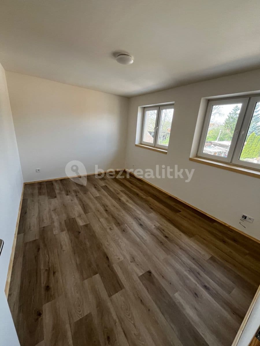 2 bedroom with open-plan kitchen flat to rent, 76 m², Trnkova, Brno, Jihomoravský Region 2 bedroom with open-plan kitchen flat to rent, 76 m², Trnkova, Brno, Jihomoravský Region
