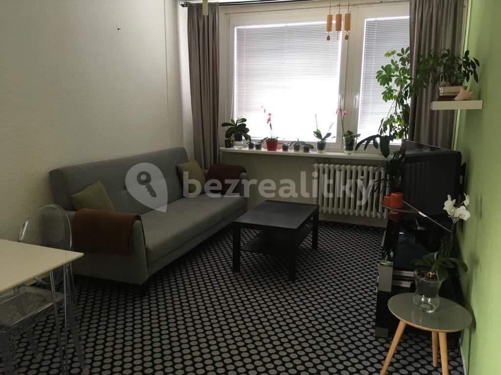 2 bedroom with open-plan kitchen flat to rent, 55 m², Smotlachova, Prague, Prague 2 bedroom with open-plan kitchen flat to rent, 55 m², Smotlachova, Prague, Prague