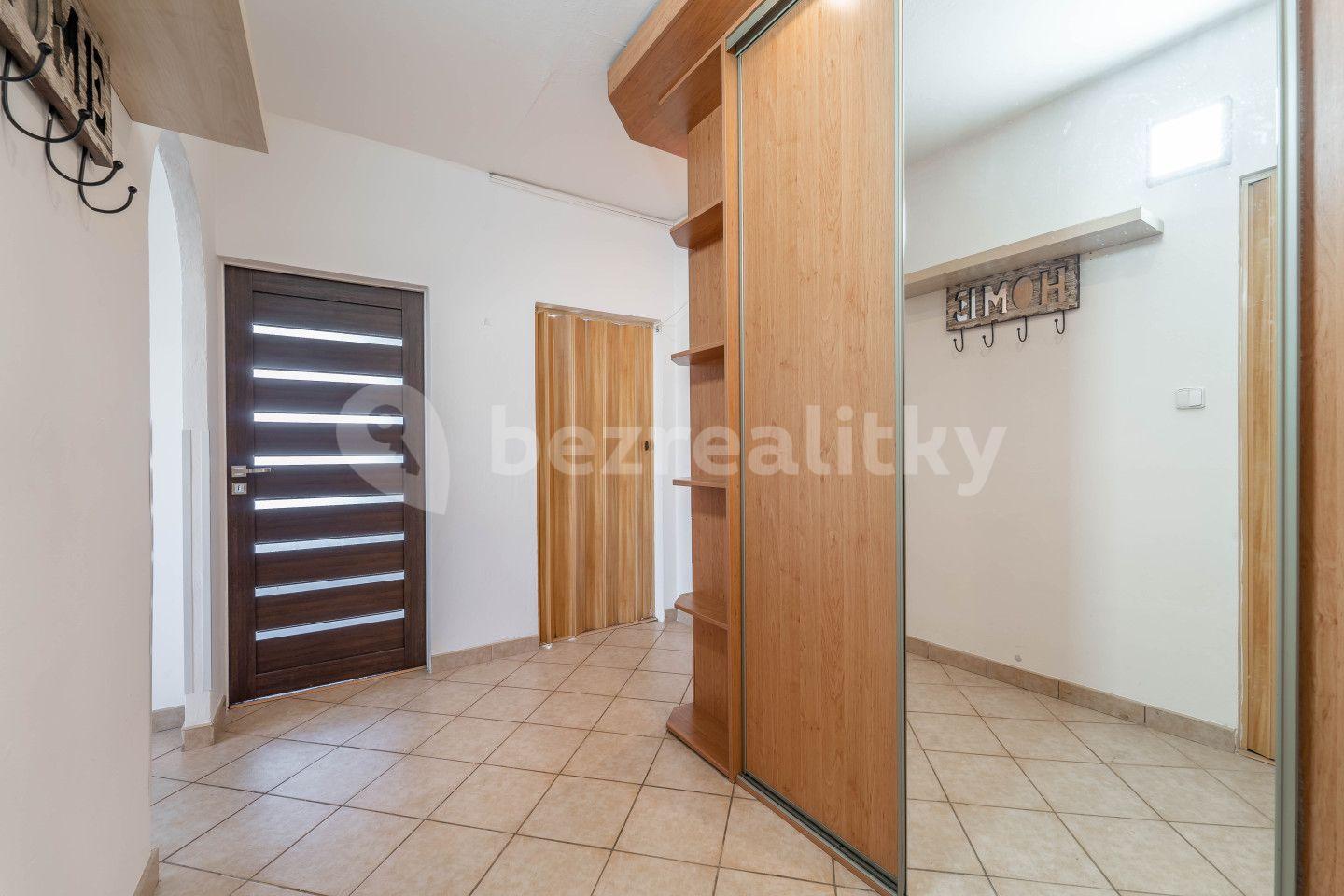 3 bedroom flat for sale, 65 m², SNP, Ústí nad Labem, Ústecký Region