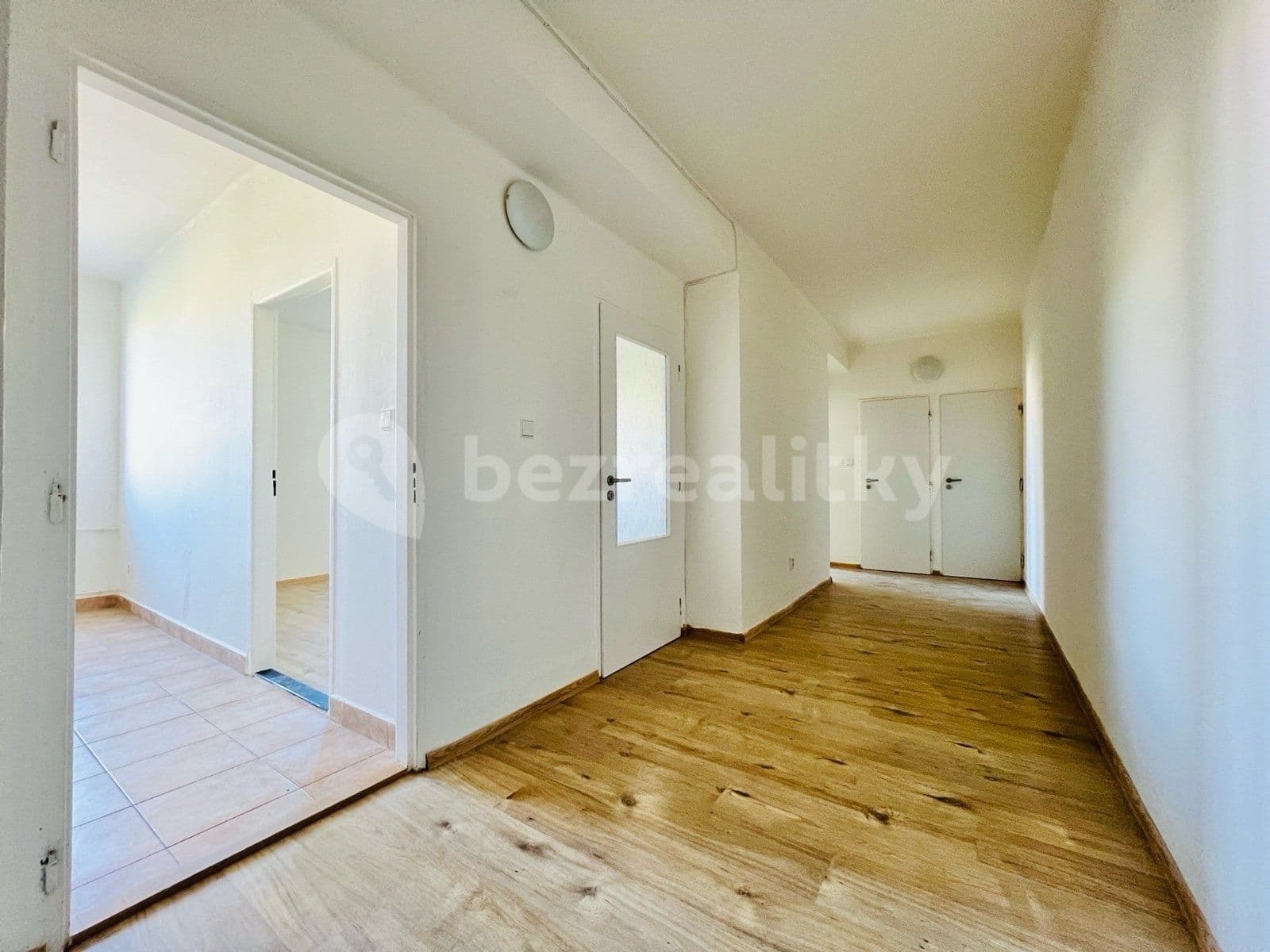 2 bedroom flat to rent, 59 m², 17. listopadu, Ostrava, Moravskoslezský Region