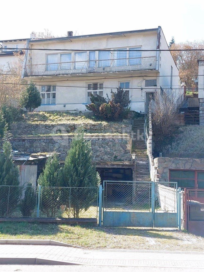 house for sale, 250 m², Havlíčkova, Bílovice nad Svitavou, Jihomoravský Region