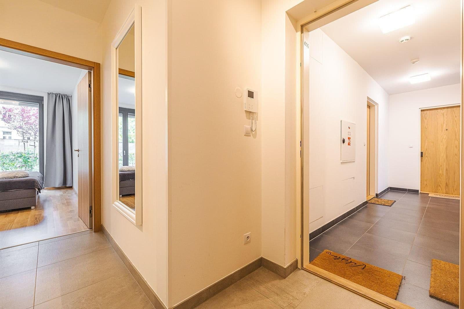 2 bedroom with open-plan kitchen flat for sale, 86 m², Dělnická, Prague, Prague 2 bedroom with open-plan kitchen flat for sale, 86 m², Dělnická, Prague, Prague