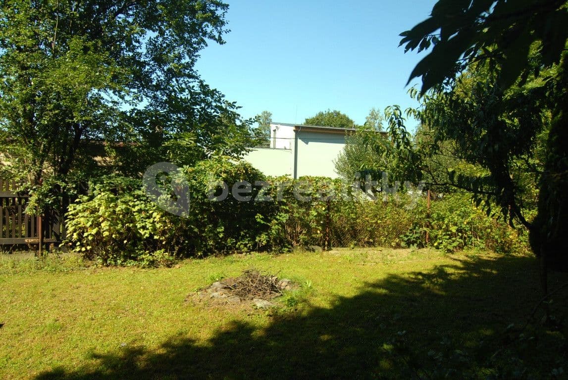 plot for sale, 689 m², Ostrava, Moravskoslezský Region
