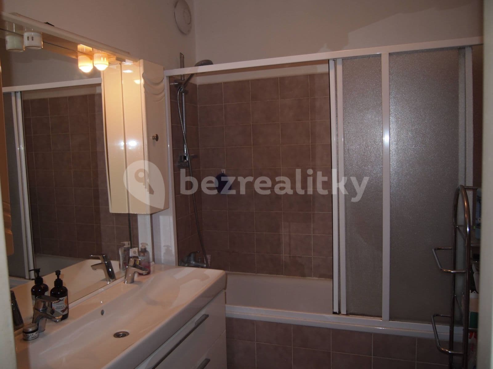 3 bedroom flat to rent, 80 m², Tusarova, Prague, Prague 3 bedroom flat to rent, 80 m², Tusarova, Prague, Prague