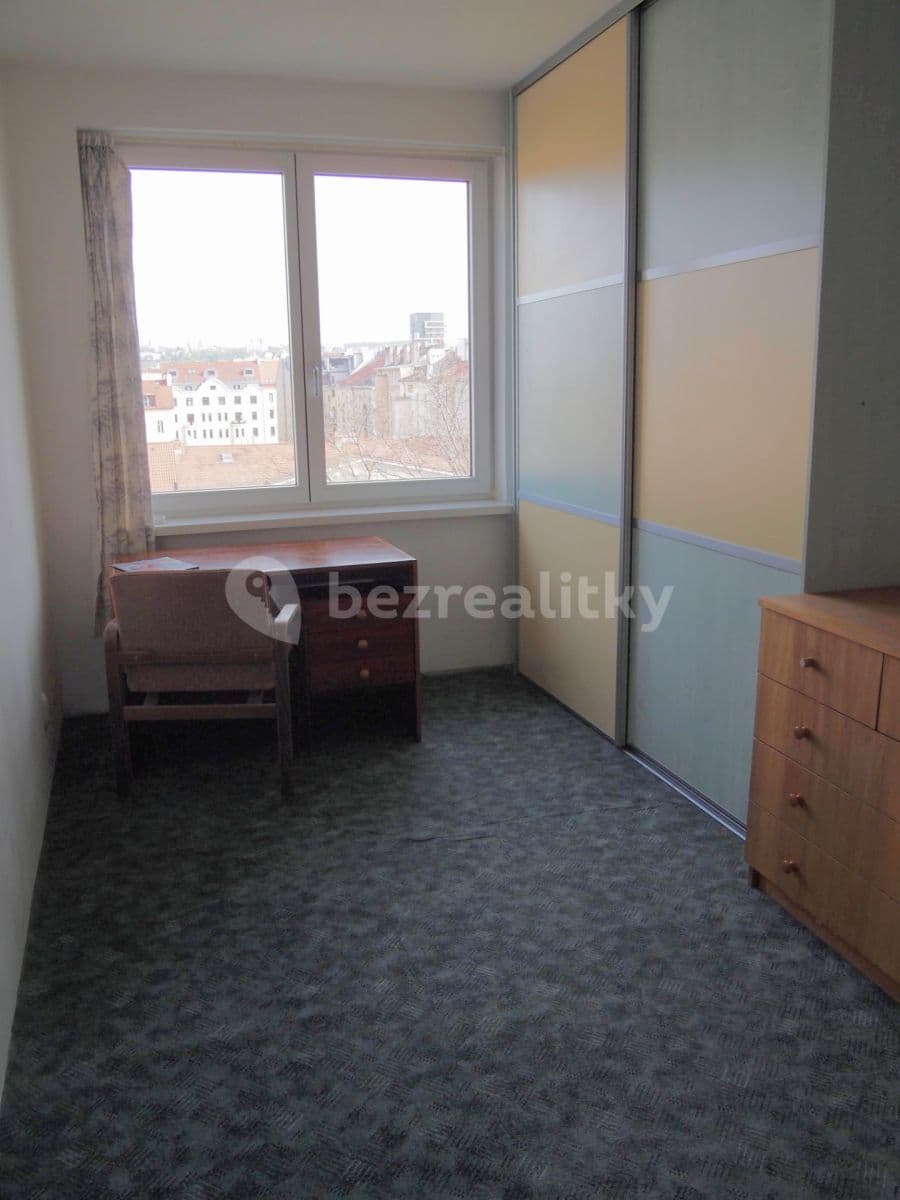 3 bedroom flat to rent, 80 m², Tusarova, Prague, Prague 3 bedroom flat to rent, 80 m², Tusarova, Prague, Prague