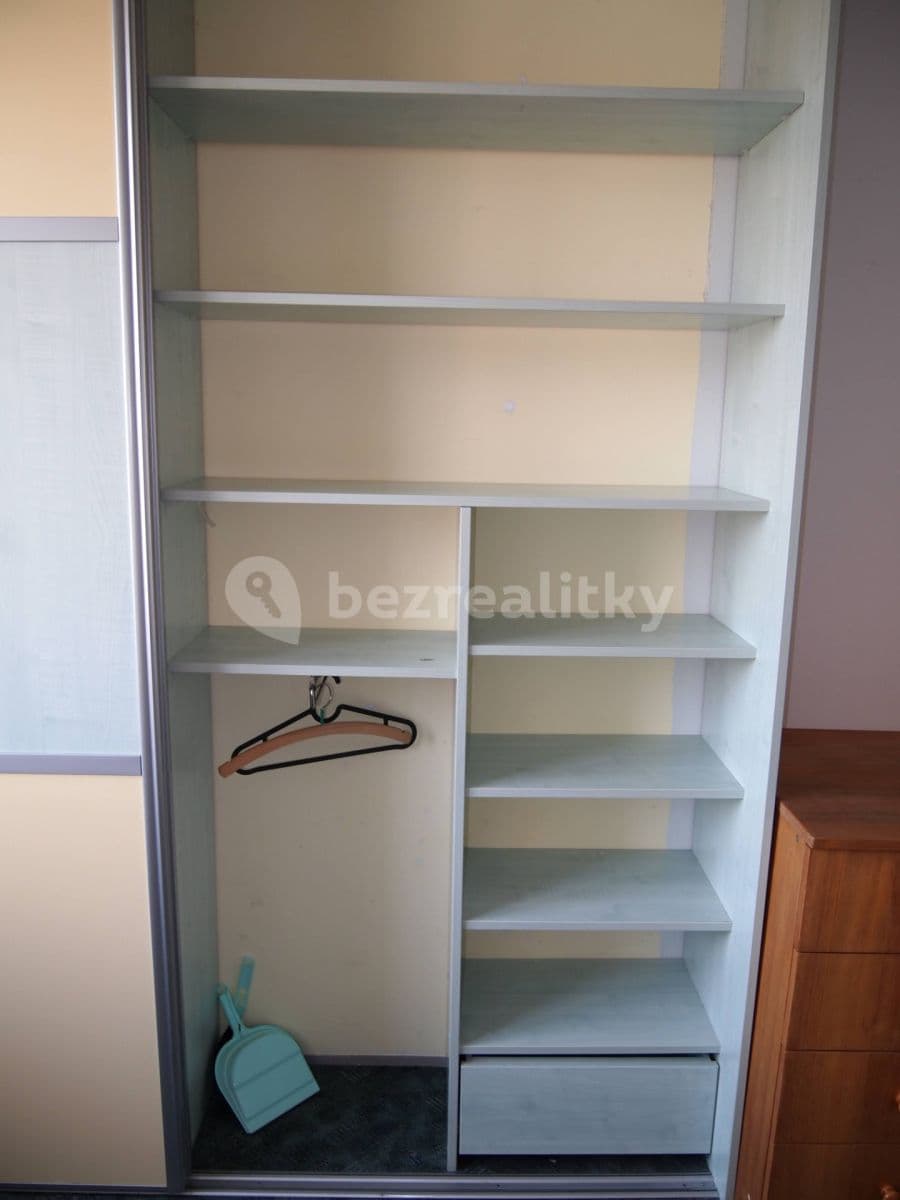 3 bedroom flat to rent, 80 m², Tusarova, Prague, Prague 3 bedroom flat to rent, 80 m², Tusarova, Prague, Prague