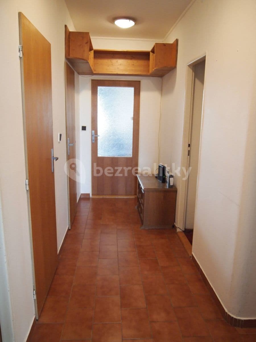 3 bedroom flat to rent, 80 m², Tusarova, Prague, Prague 3 bedroom flat to rent, 80 m², Tusarova, Prague, Prague