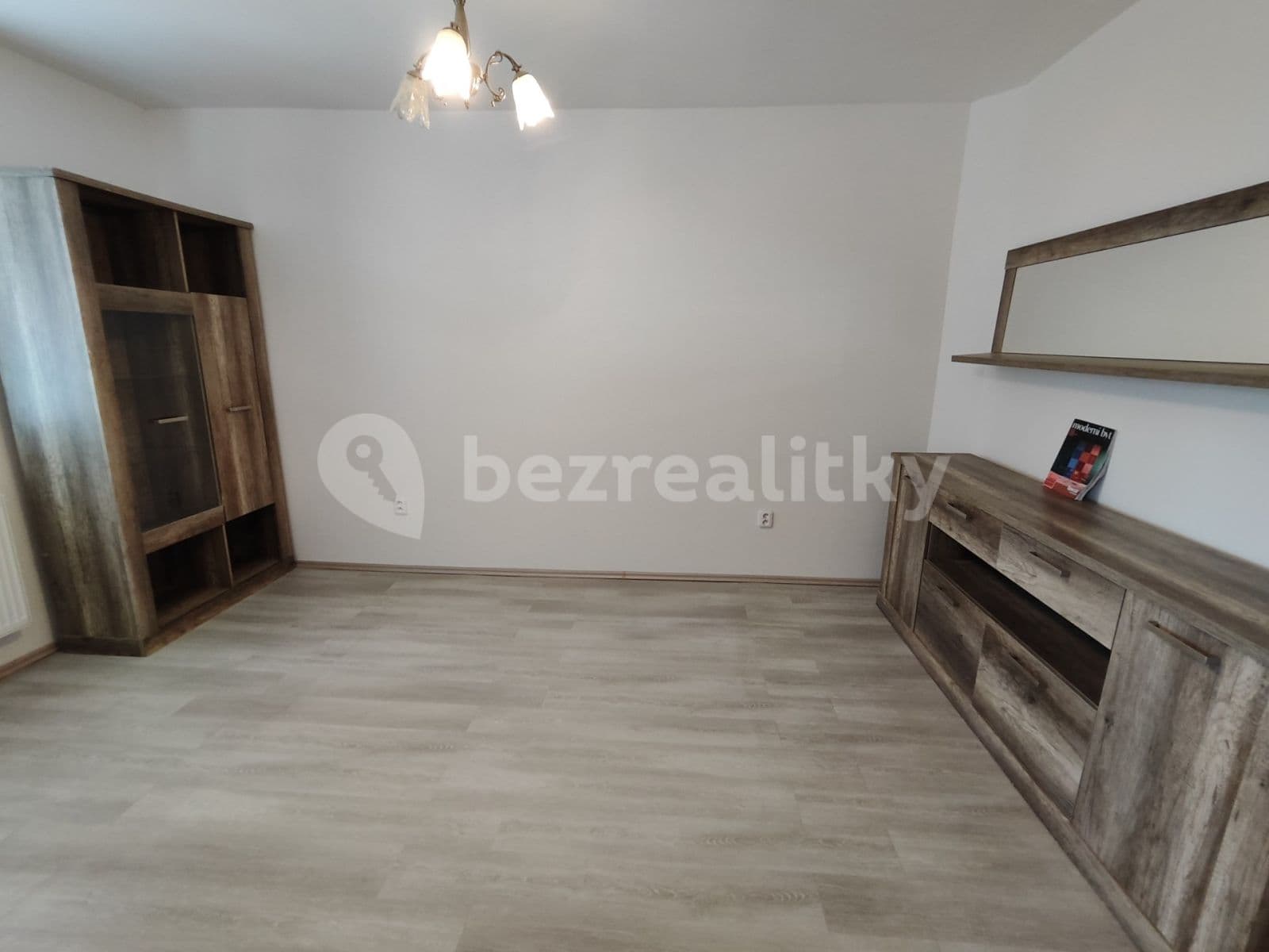 1 bedroom with open-plan kitchen flat to rent, 50 m², Dvořákova, Říčany, Středočeský Region 1 bedroom with open-plan kitchen flat to rent, 50 m², Dvořákova, Říčany, Středočeský Region