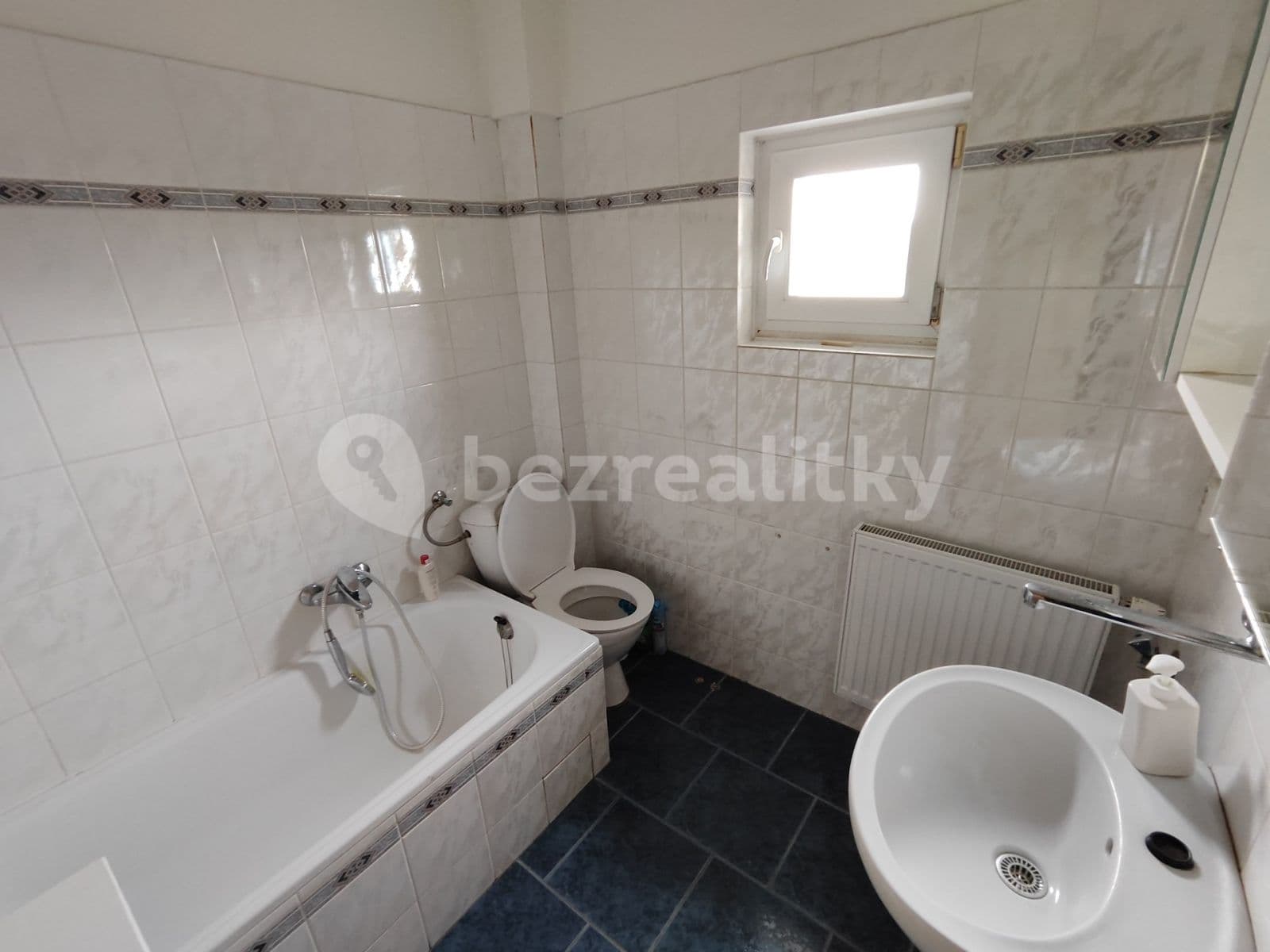 1 bedroom with open-plan kitchen flat to rent, 50 m², Dvořákova, Říčany, Středočeský Region 1 bedroom with open-plan kitchen flat to rent, 50 m², Dvořákova, Říčany, Středočeský Region