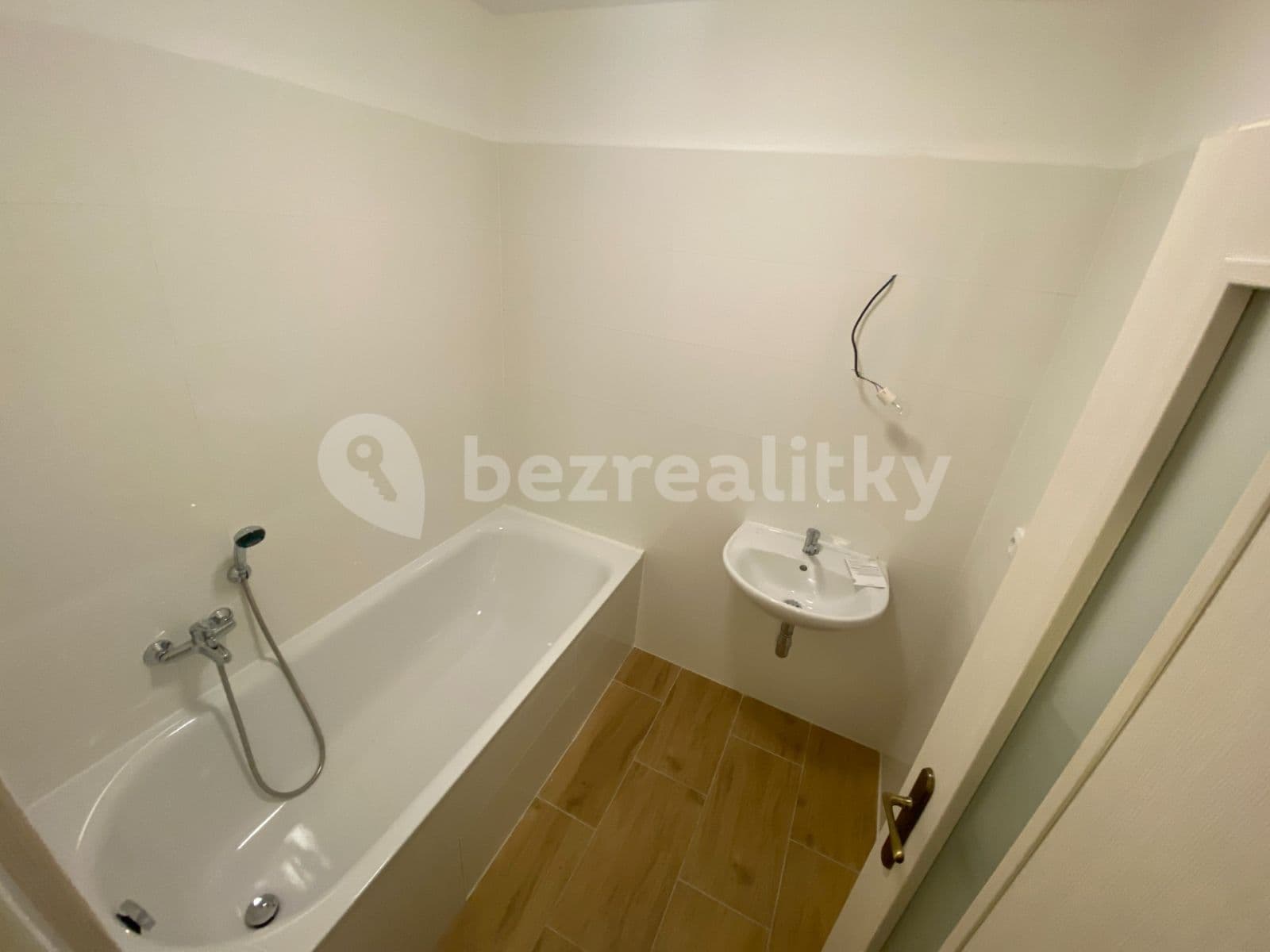 2 bedroom with open-plan kitchen flat to rent, 75 m², Krameriova, Klatovy, Plzeňský Region 2 bedroom with open-plan kitchen flat to rent, 75 m², Krameriova, Klatovy, Plzeňský Region