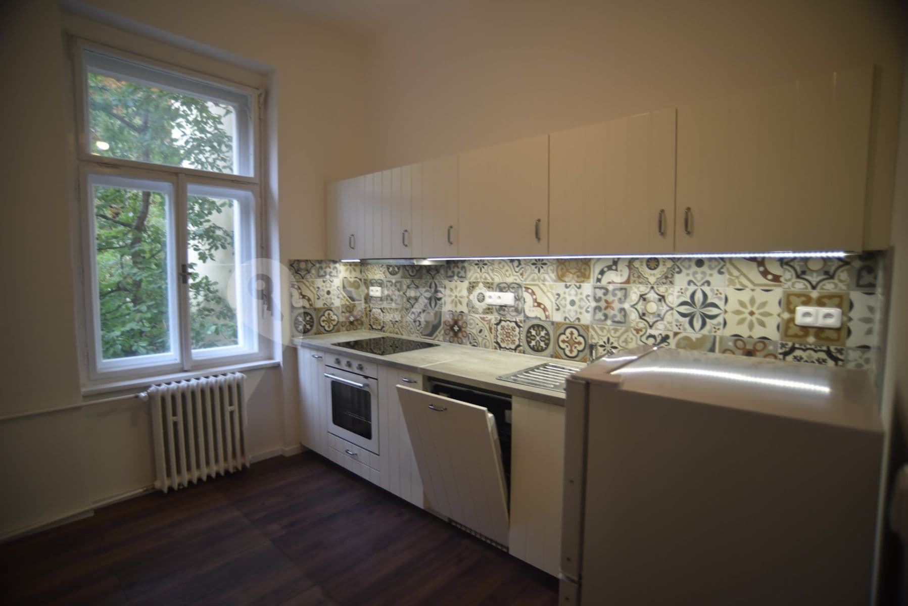 3 bedroom flat to rent, 78 m², Svatoslavova, Prague, Prague 3 bedroom flat to rent, 78 m², Svatoslavova, Prague, Prague