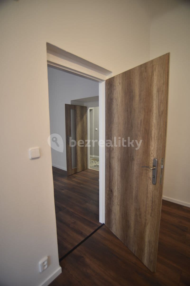 3 bedroom flat to rent, 78 m², Svatoslavova, Prague, Prague 3 bedroom flat to rent, 78 m², Svatoslavova, Prague, Prague