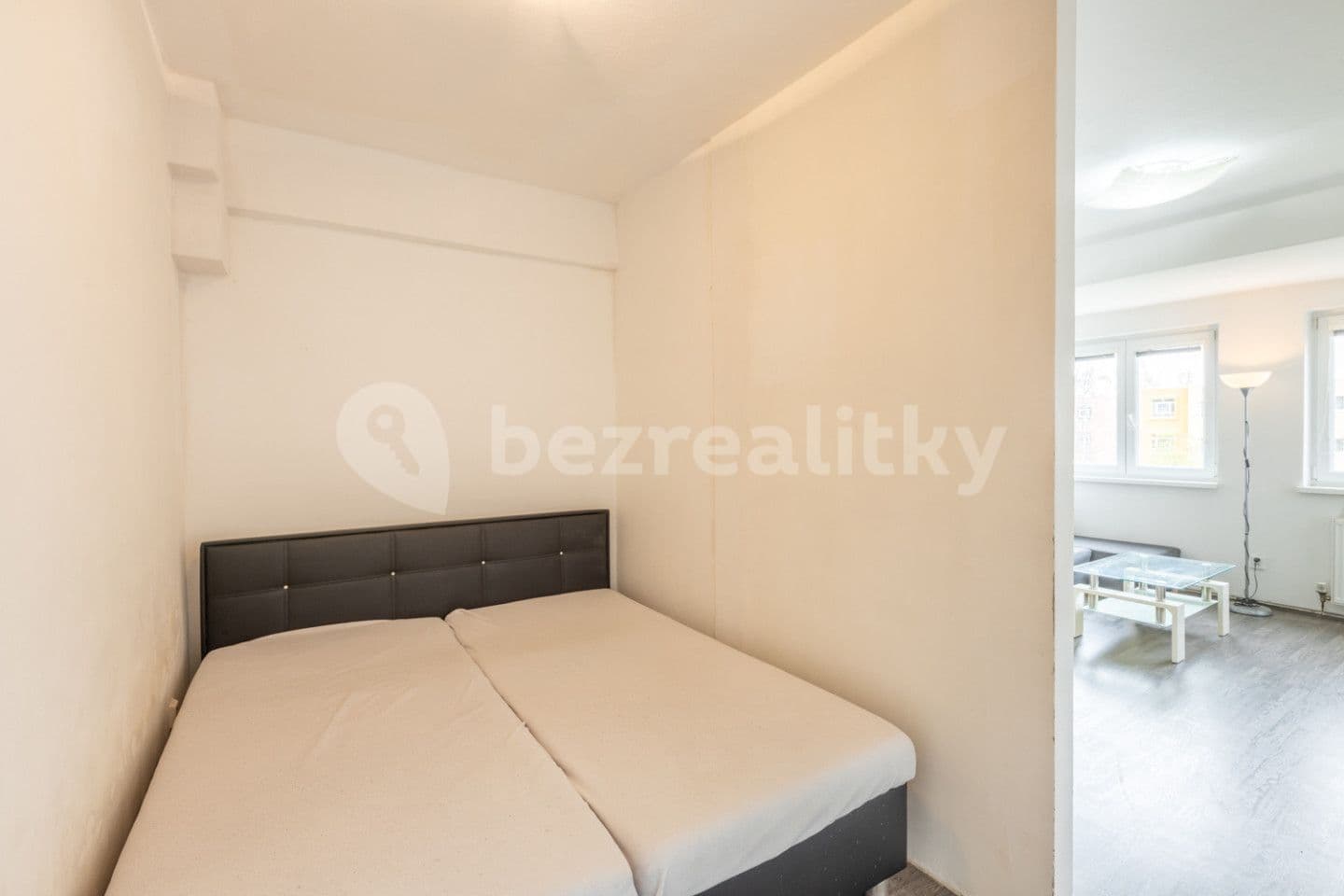 2 bedroom flat for sale, 48 m², Vítězná, Kladno, Středočeský Region