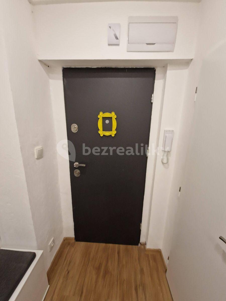 2 bedroom flat to rent, 50 m², U Lomů, Plzeň, Plzeňský Region