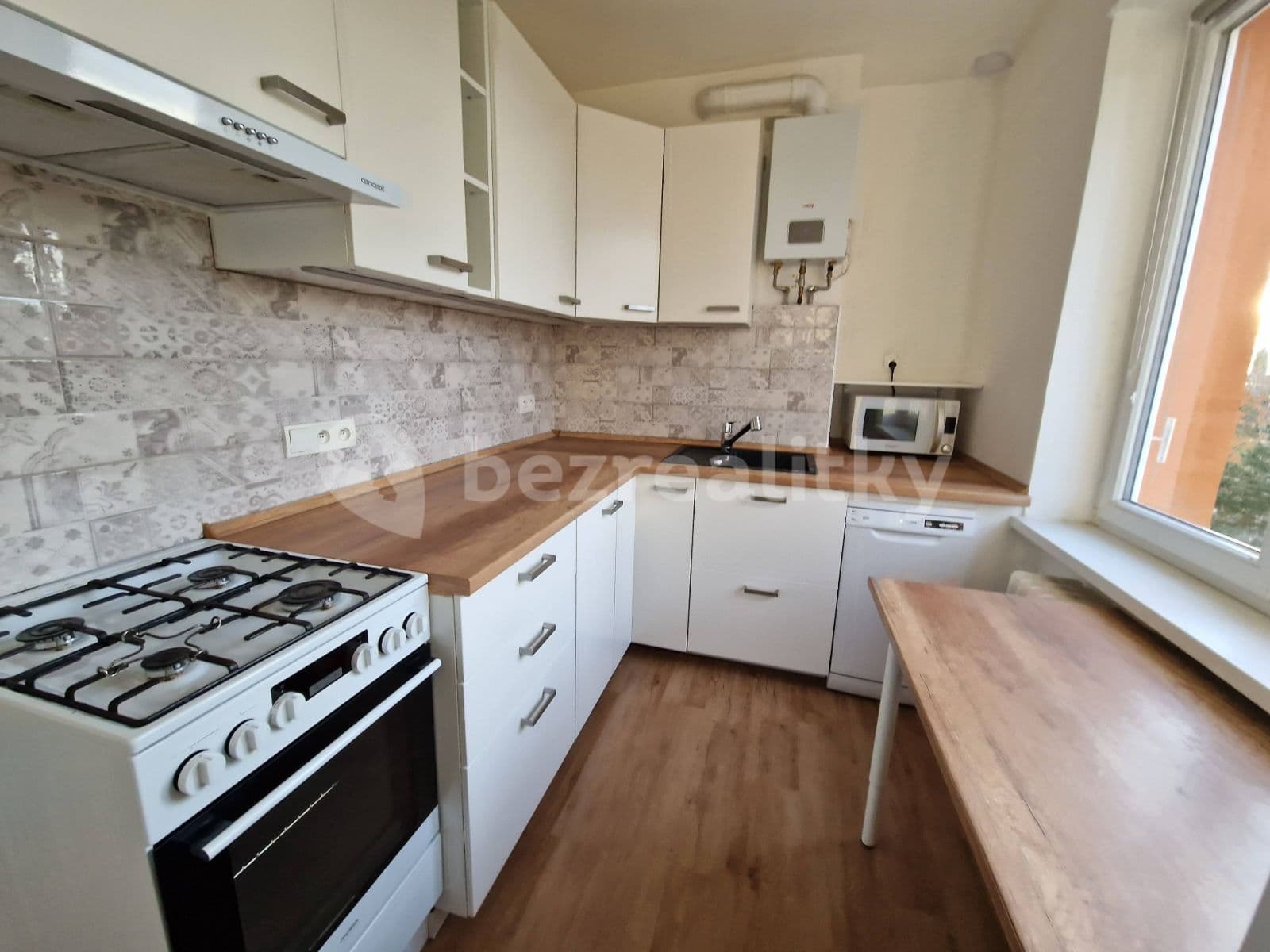 2 bedroom flat to rent, 50 m², U Lomů, Plzeň, Plzeňský Region 2 bedroom flat to rent, 50 m², U Lomů, Plzeň, Plzeňský Region