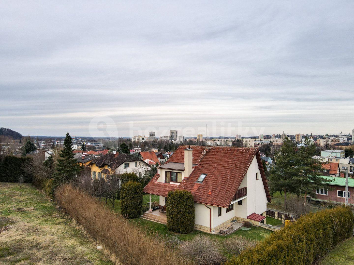 house for sale, 215 m², Bohuslava Martinů, Frýdek-Místek, Moravskoslezský Region