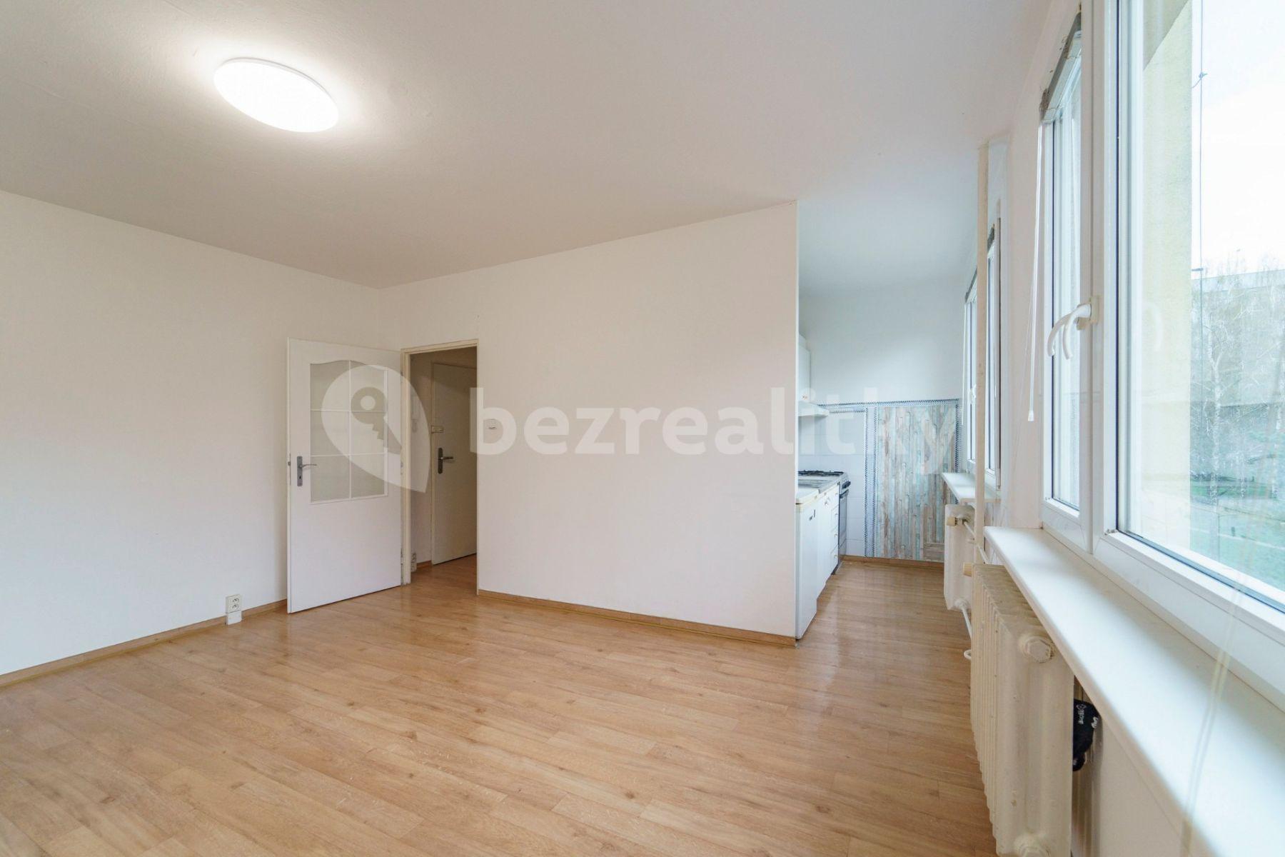 Studio flat for sale, 34 m², Rumburská, Prague, Prague