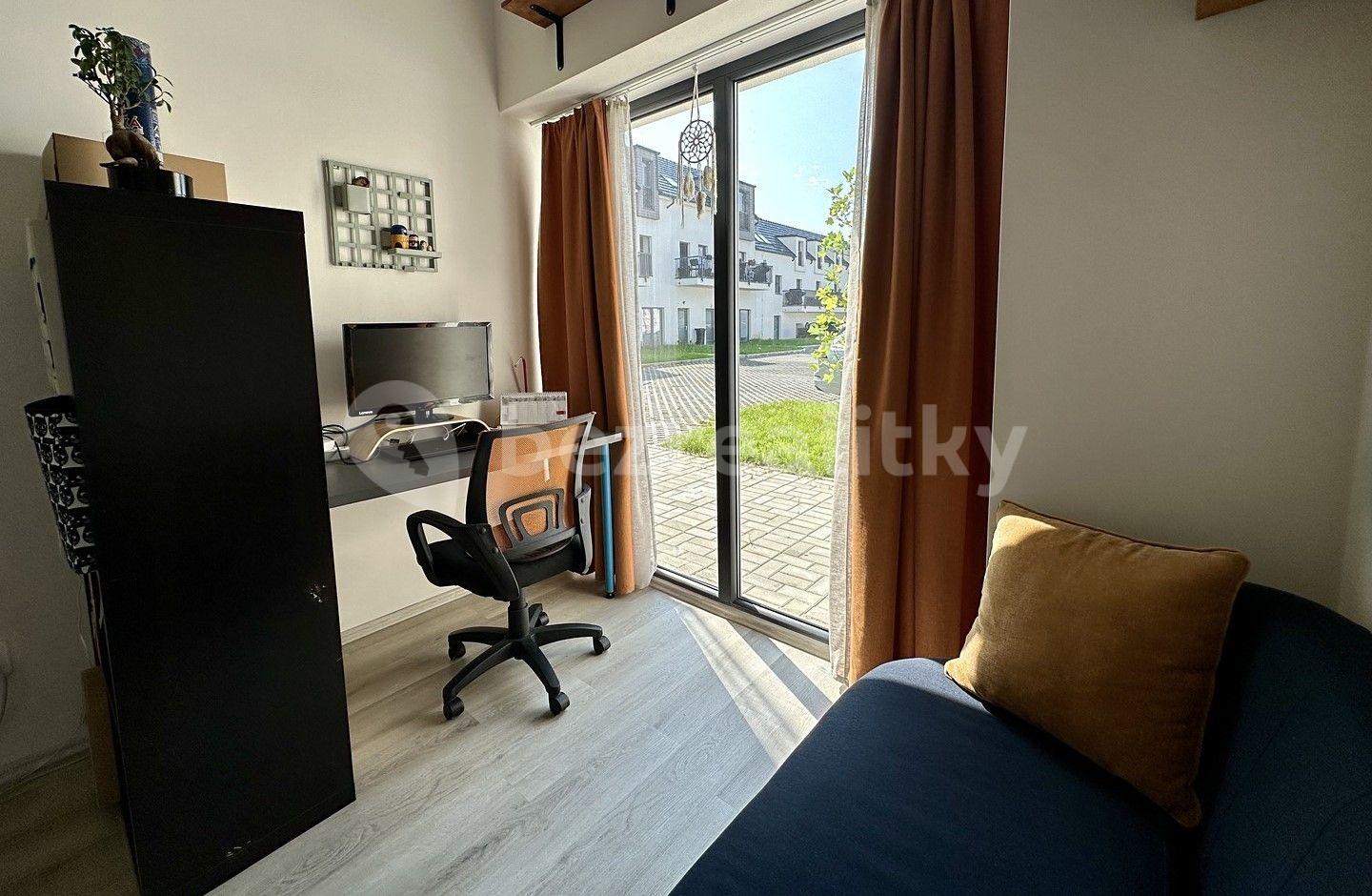house to rent, 103 m², Zlončice, Středočeský Region