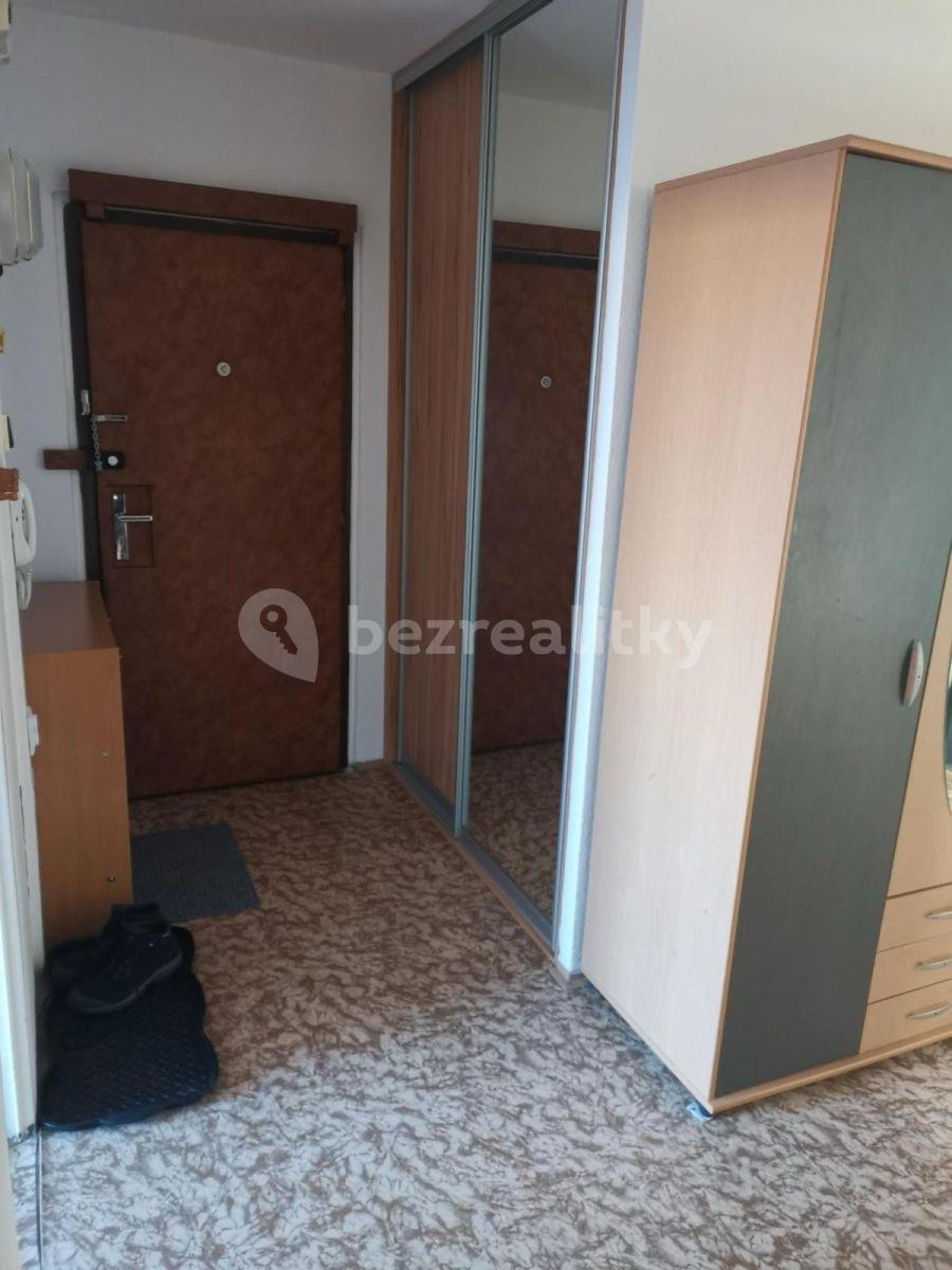 4 bedroom flat to rent, 100 m², Anderleho, Prague, Prague