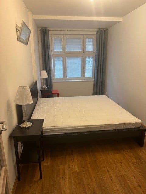 1 bedroom with open-plan kitchen flat to rent, 49 m², Buchovcova, Prague, Prague 1 bedroom with open-plan kitchen flat to rent, 49 m², Buchovcova, Prague, Prague