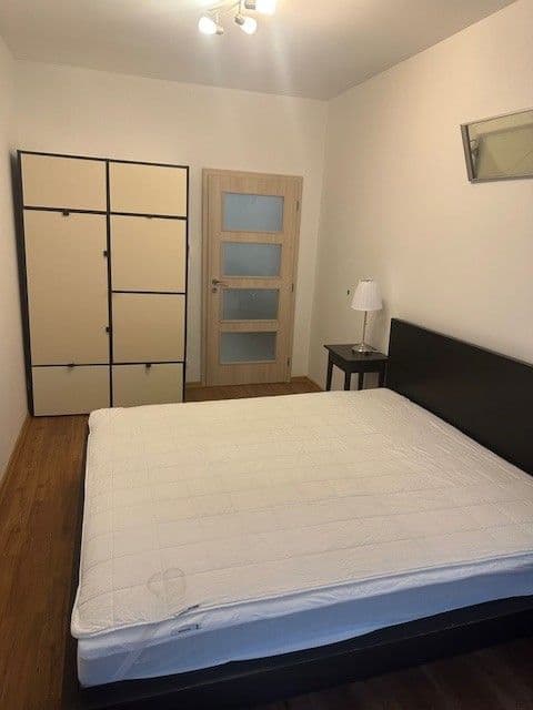 1 bedroom with open-plan kitchen flat to rent, 49 m², Buchovcova, Prague, Prague 1 bedroom with open-plan kitchen flat to rent, 49 m², Buchovcova, Prague, Prague
