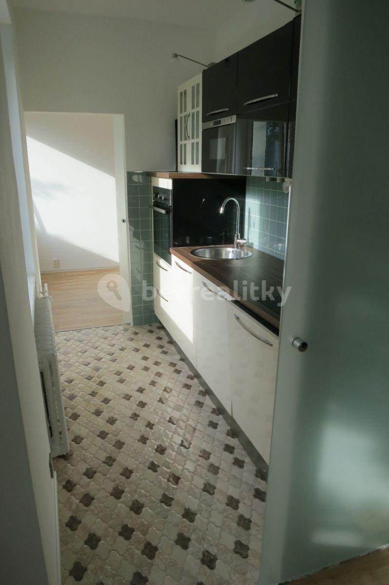 1 bedroom with open-plan kitchen flat for sale, 34 m², Kroupova, Prague, Prague