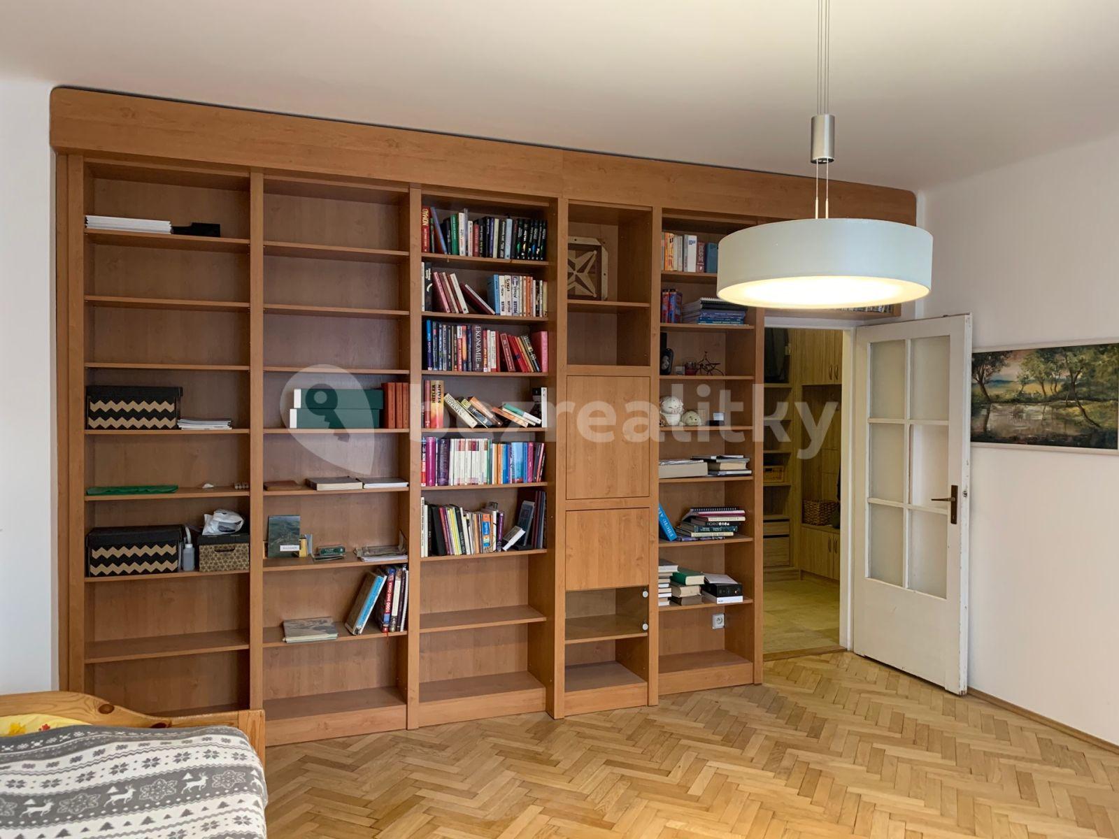 2 bedroom flat to rent, 83 m², Ortenovo náměstí, Prague, Prague