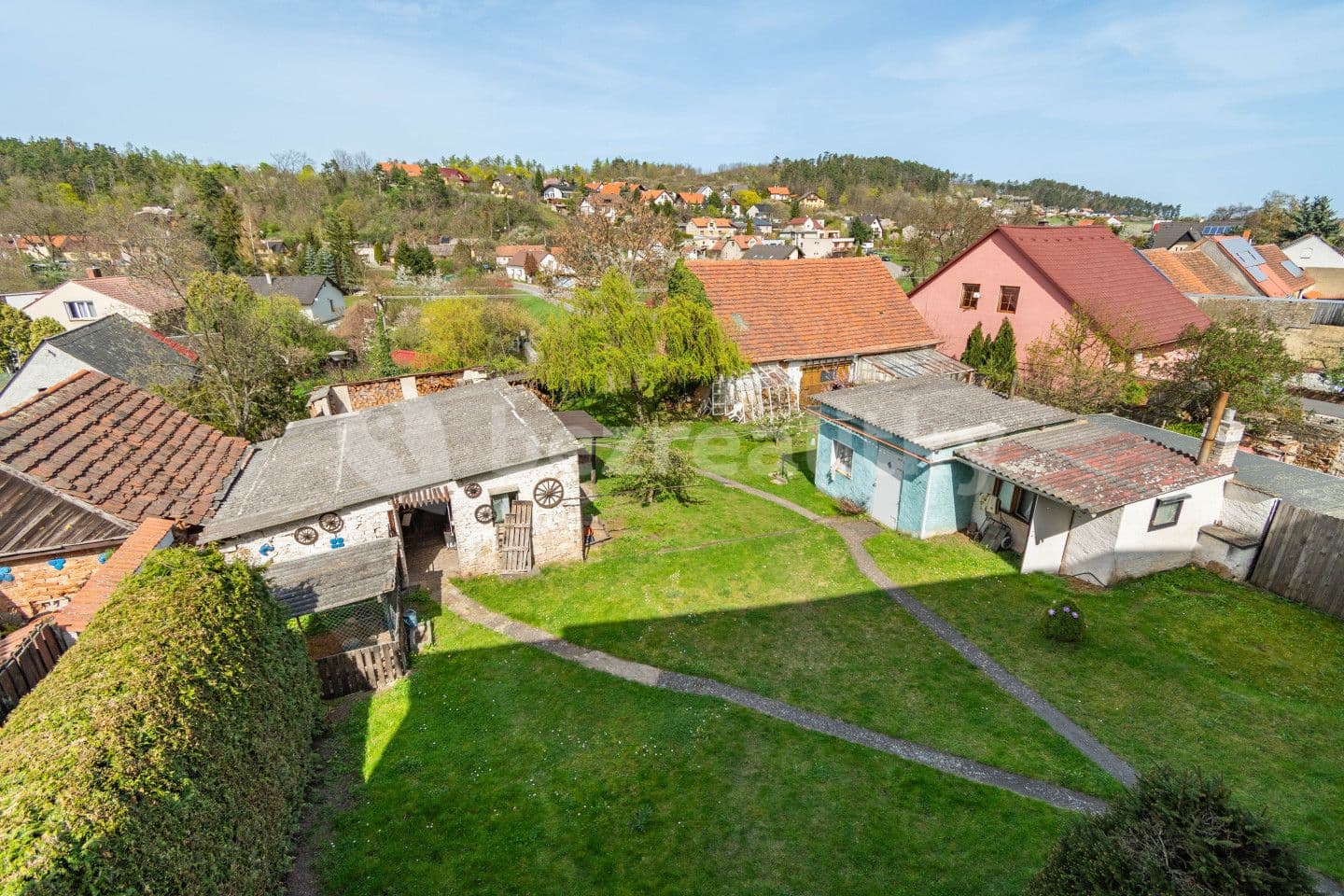 house for sale, 337 m², Husova, Žebrák, Středočeský Region