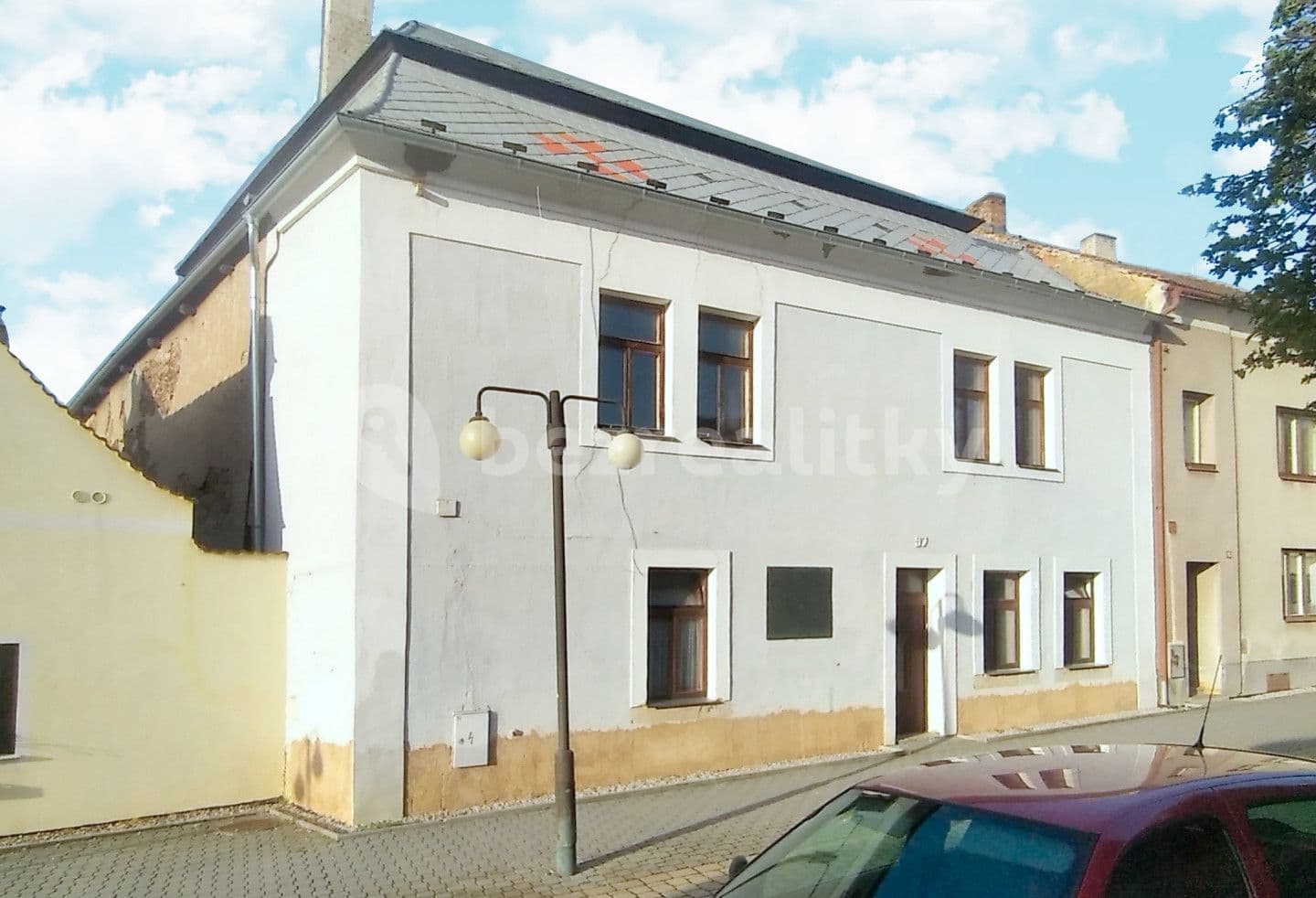 house for sale, 337 m², Husova, Žebrák, Středočeský Region