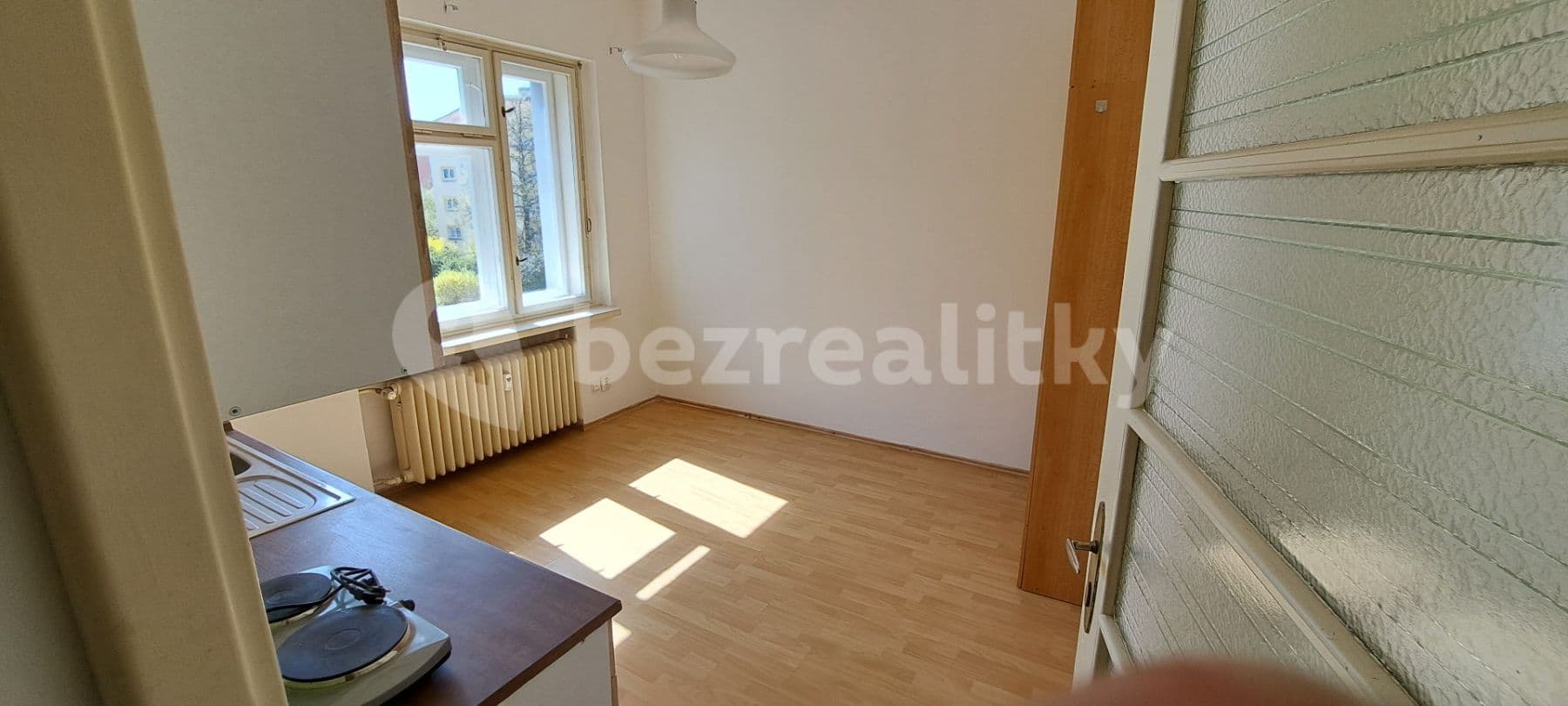 Studio flat to rent, 20 m², Bělocerkevská, Prague, Prague Studio flat to rent, 20 m², Bělocerkevská, Prague, Prague