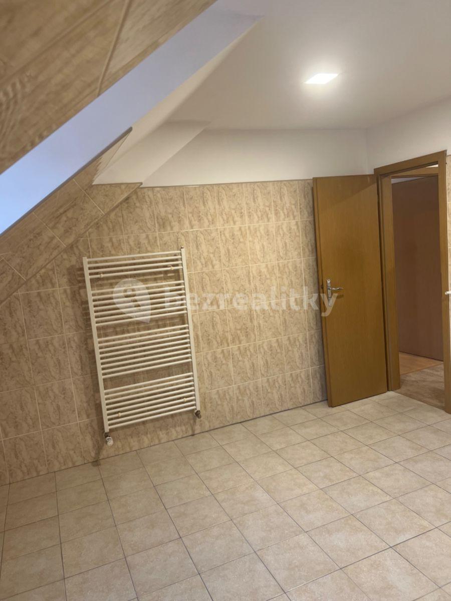 3 bedroom flat to rent, 140 m², náměstí J. A. Alise, Příbram, Středočeský Region