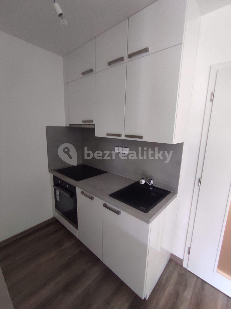 3 bedroom with open-plan kitchen flat for sale, 82 m², Španielova, Prague, Prague