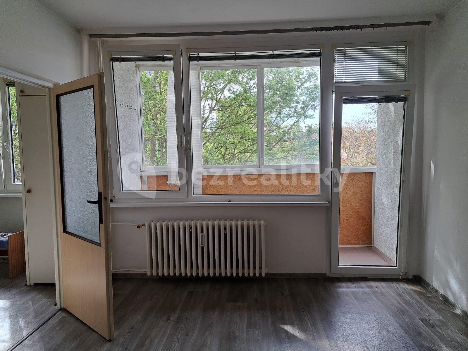 2 bedroom flat for sale, 55 m², Příkrá, Žatec, Ústecký Region