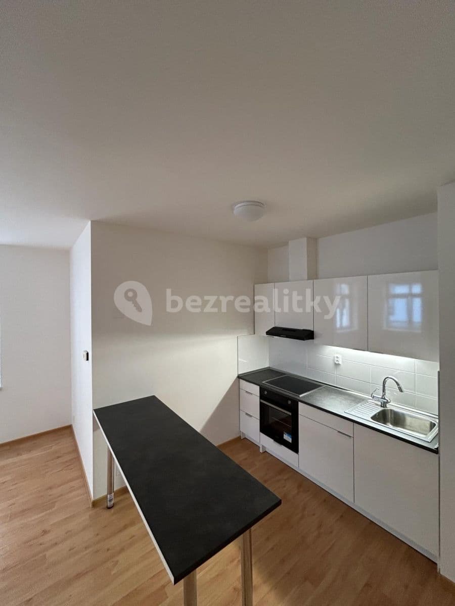 1 bedroom with open-plan kitchen flat to rent, 48 m², Drahobejlova, Prague, Prague 1 bedroom with open-plan kitchen flat to rent, 48 m², Drahobejlova, Prague, Prague