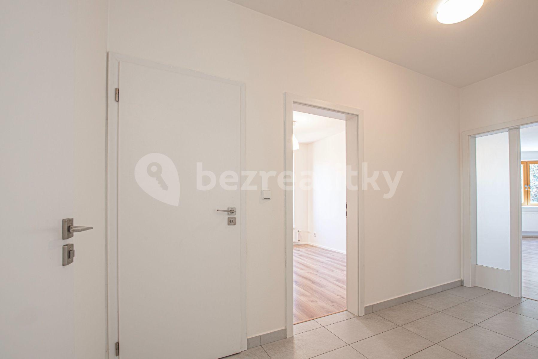 1 bedroom with open-plan kitchen flat for sale, 60 m², Musílkova, Prague, Prague