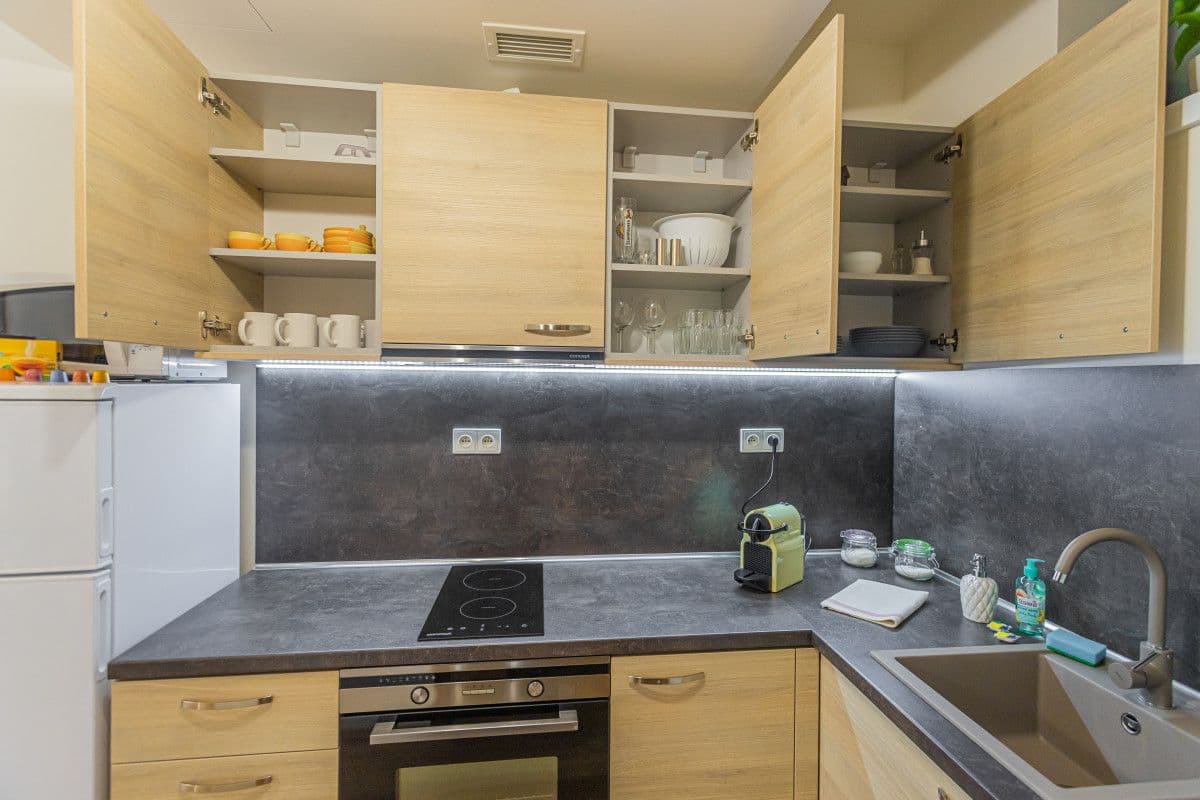 flat to rent, 35 m², Hlaváčkova, Prague, Prague flat to rent, 35 m², Hlaváčkova, Prague, Prague