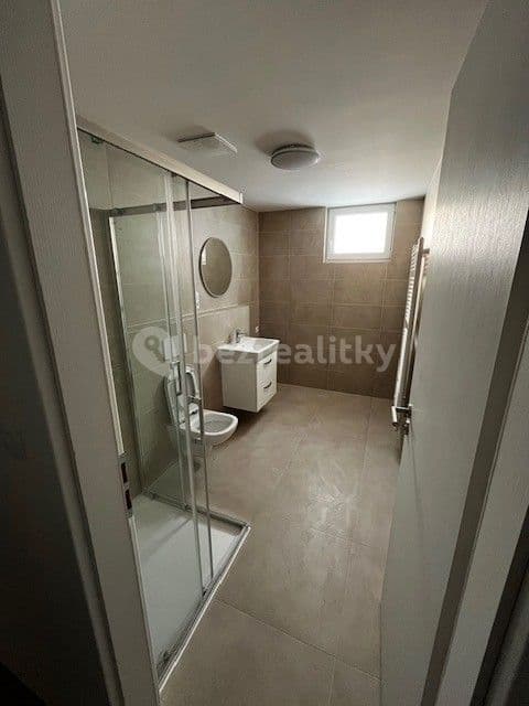 Studio flat to rent, 38 m², Františka Kováříka, Plzeň, Plzeňský Region Studio flat to rent, 38 m², Františka Kováříka, Plzeň, Plzeňský Region