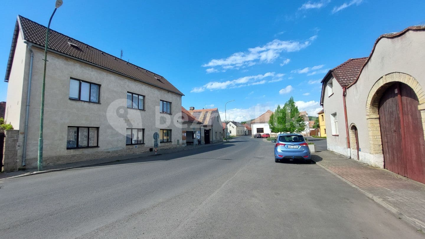house for sale, 105 m², Vršovice, Ústecký Region