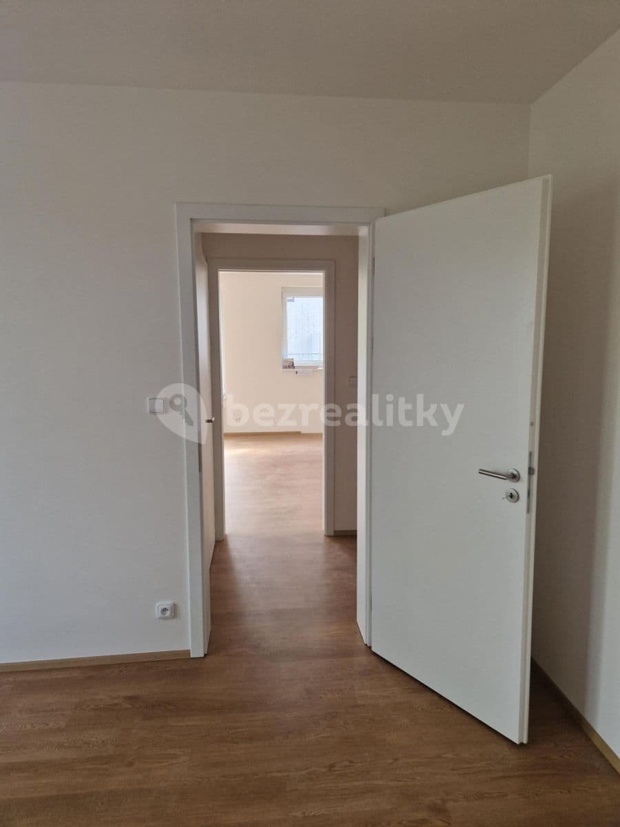 1 bedroom with open-plan kitchen flat to rent, 53 m², Pod Harfou, Prague, Prague 1 bedroom with open-plan kitchen flat to rent, 53 m², Pod Harfou, Prague, Prague