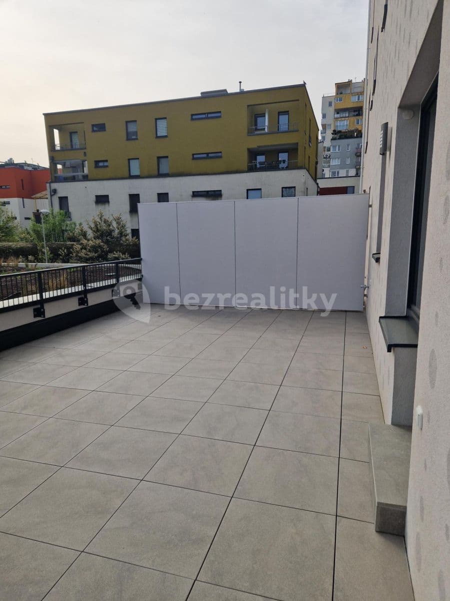 1 bedroom with open-plan kitchen flat to rent, 53 m², Pod Harfou, Prague, Prague 1 bedroom with open-plan kitchen flat to rent, 53 m², Pod Harfou, Prague, Prague