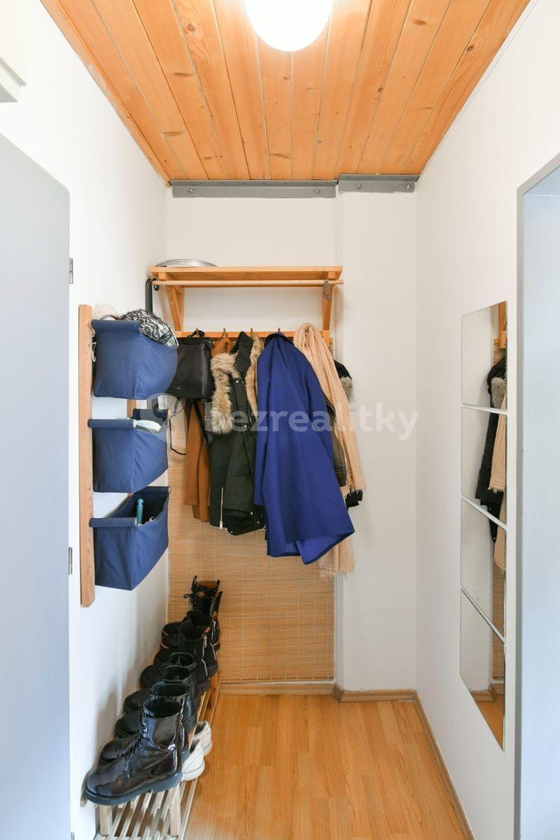 1 bedroom with open-plan kitchen flat for sale, 44 m², Novákových, Prague, Prague