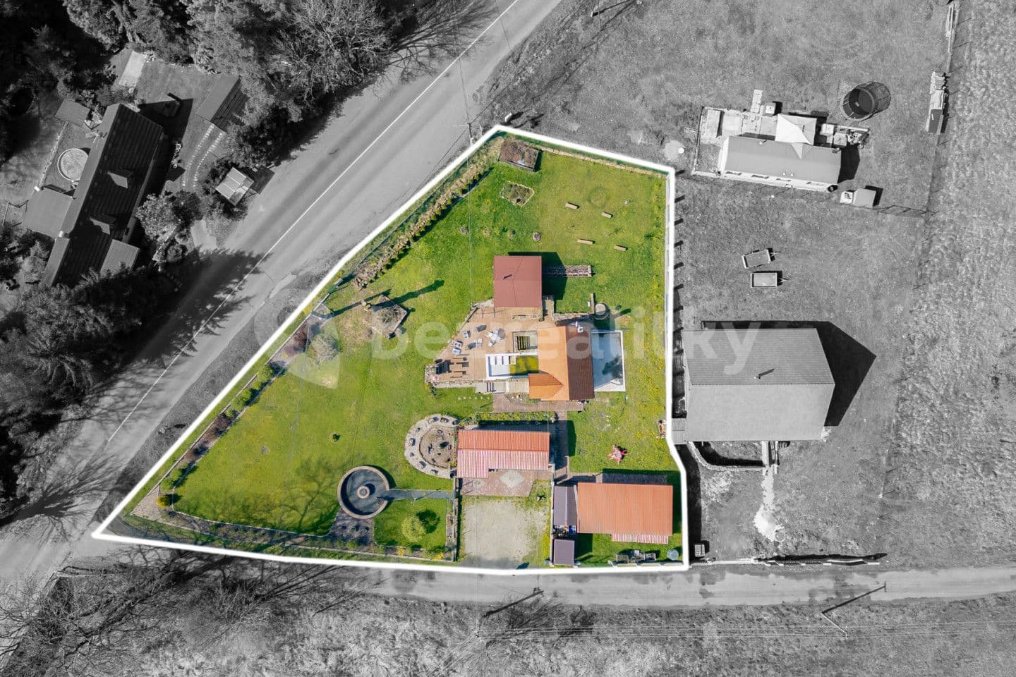 recreational property for sale, 2,049 m², Zákupy, Liberecký Region